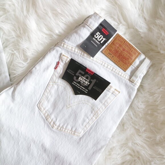 NWT Levi's 501 Jeans Size 30 High Rise Skinny Cropped Light Blue Wash - Picture 4 of 8